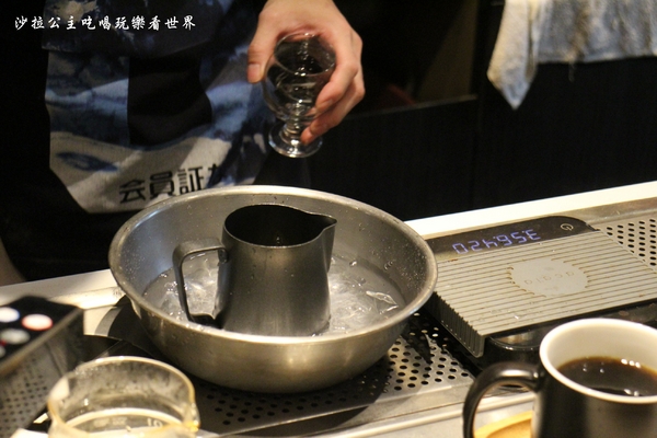 RAYCA Coffee:中山區咖啡/不限時/有插座/提供百人包場場地『RAYCA Coffee & Platform』捷運民權西路站