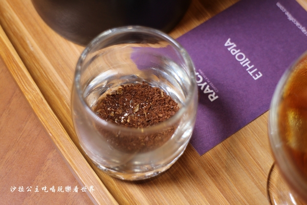 RAYCA Coffee:中山區咖啡/不限時/有插座/提供百人包場場地『RAYCA Coffee & Platform』捷運民權西路站