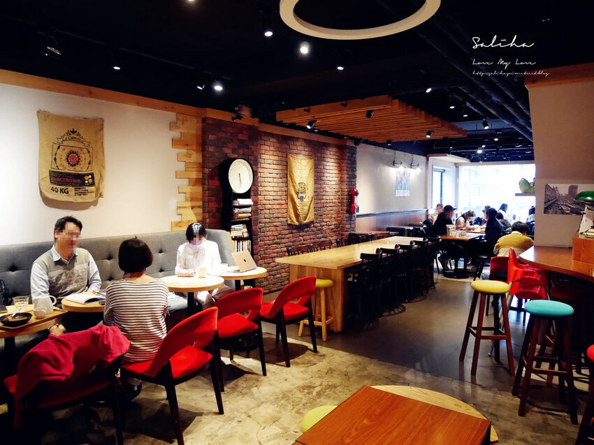 台北有插座咖啡廳RAYCA COFFEE中山站雙連站餐廳推薦可久坐早午餐適合聊天看書 (2) 台北有插座咖啡廳RAYCA COFFEE中山站雙連站餐廳推薦可久坐早午餐適合聊天看書 (2)