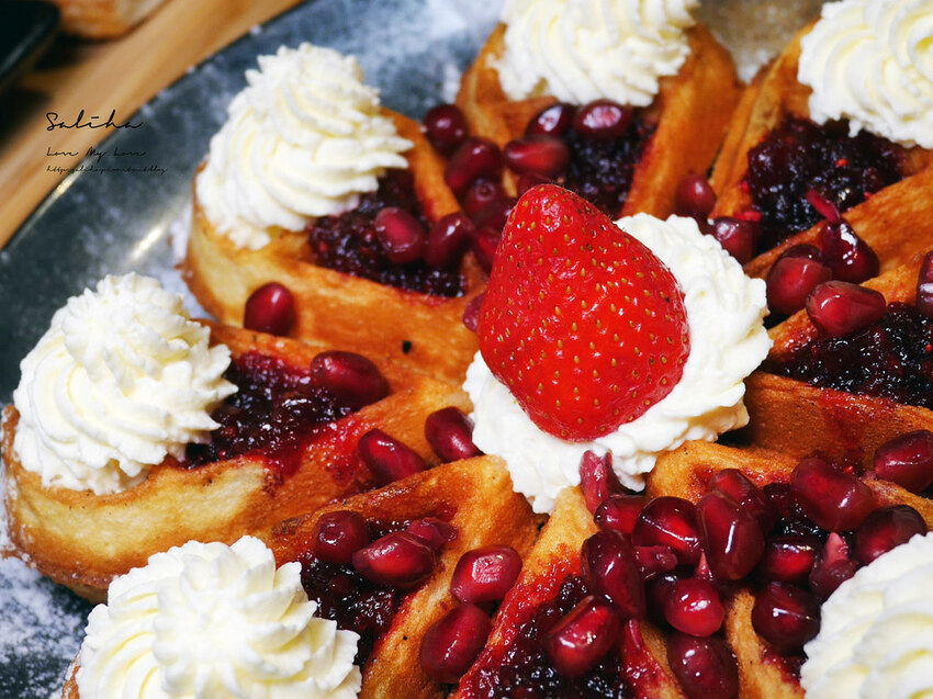 台北好吃鬆餅甜點咖啡廳推薦RAYCA COFFEE草莓甜點台北IG甜點好吃早午餐 (2) 台北好吃鬆餅甜點咖啡廳推薦RAYCA COFFEE草莓甜點台北IG甜點好吃早午餐 (2)