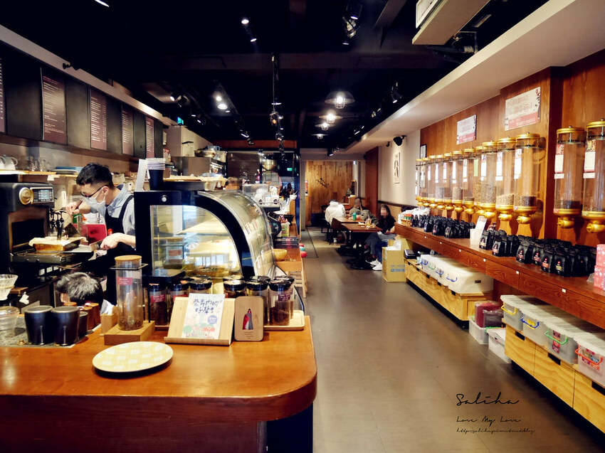 台北雙連讀書咖啡廳RAYCA COFFEE 中山站附近下午茶推薦可久坐聊天好吃蛋糕 (3) 台北雙連讀書咖啡廳RAYCA COFFEE 中山站附近下午茶推薦可久坐聊天好吃蛋糕 (3)