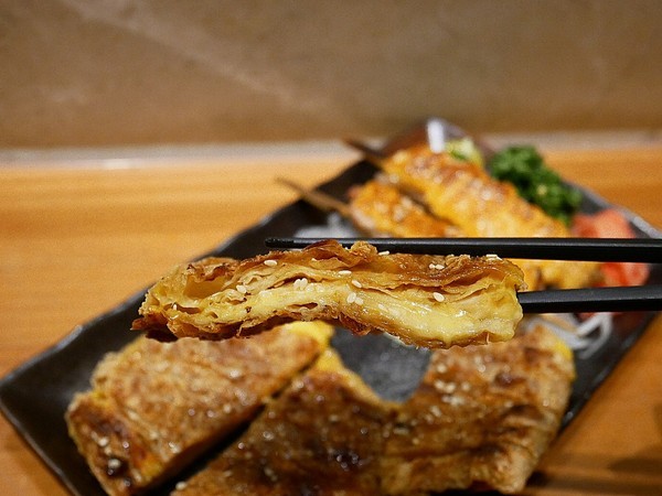 備長乂天日本燒肉定食專門店：備長日本燒肉定食專門店-逢甲特色日式定食  肉片使用備長炭兩段式熟成  串燒必嚐  沒吃太可惜