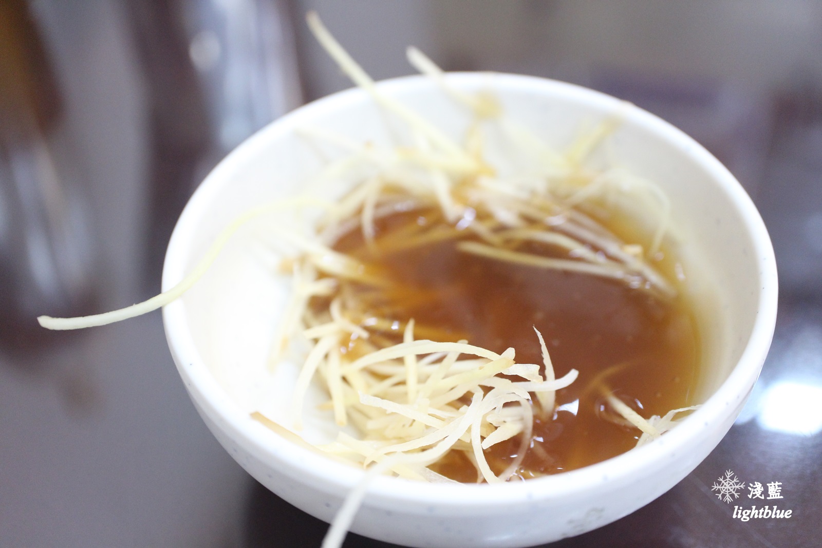 嘉義美食：淺藍 × 阿進土產牛肉湯～晚來吃不到美味牛肉湯、牛雜湯