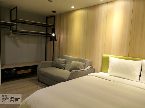 【台中住宿】綠宿行旅Green Hotel：綠色美學概念旅店，有趣互動心之光牆；來一趟說走就走的台中之旅，近草悟道廣場綠園道