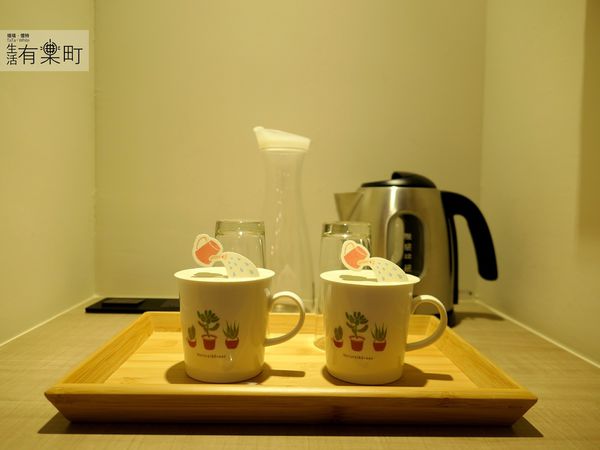 【台中住宿】綠宿行旅Green Hotel：綠色美學概念旅店，有趣互動心之光牆；來一趟說走就走的台中之旅，近草悟道廣場綠園道