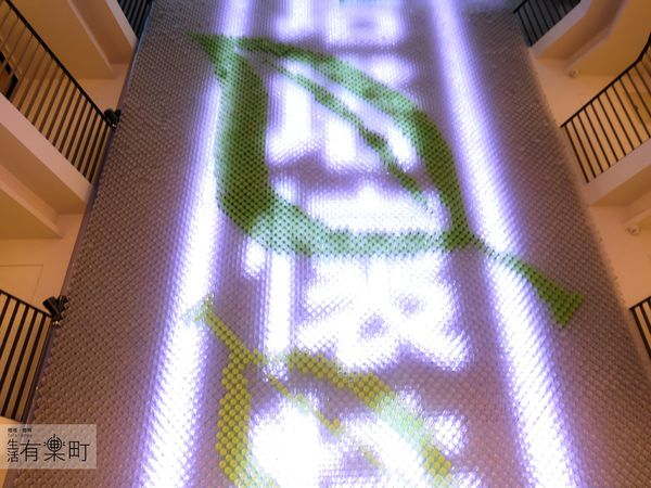 【台中住宿】綠宿行旅Green Hotel：綠色美學概念旅店，有趣互動心之光牆；來一趟說走就走的台中之旅，近草悟道廣場綠園道