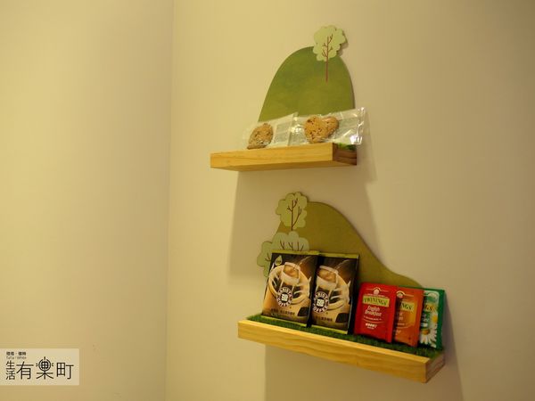 【台中住宿】綠宿行旅Green Hotel：綠色美學概念旅店，有趣互動心之光牆；來一趟說走就走的台中之旅，近草悟道廣場綠園道