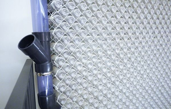 綠宿行旅：| 台中住宿 | 綠宿行旅 整棟建築採天井自然採光．結合環保與文藝氣息的創意旅館，草悟道微旅行