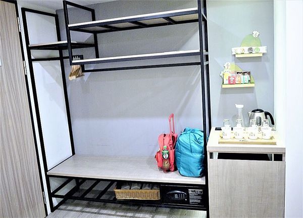 綠宿行旅：| 台中住宿 | 綠宿行旅 整棟建築採天井自然採光．結合環保與文藝氣息的創意旅館，草悟道微旅行