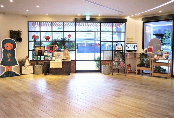 綠宿行旅：| 台中住宿 | 綠宿行旅 整棟建築採天井自然採光．結合環保與文藝氣息的創意旅館，草悟道微旅行