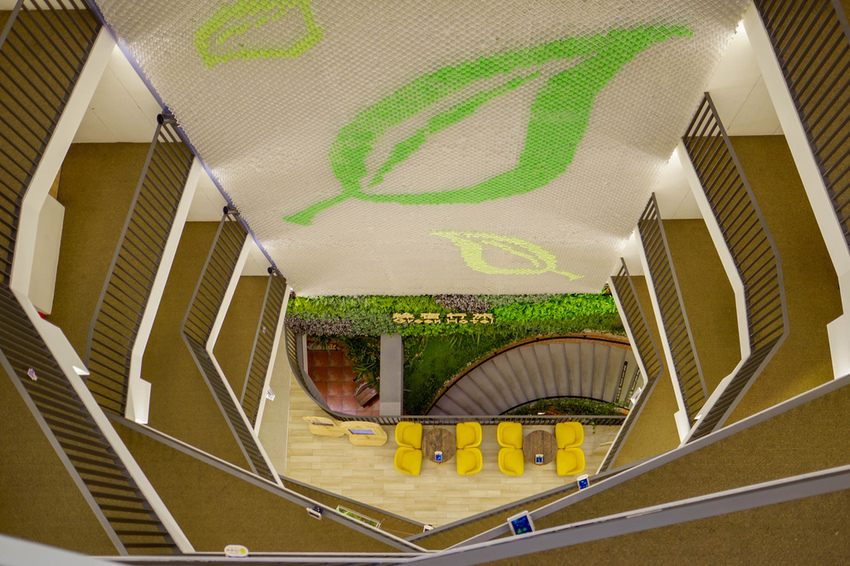 台中草悟道住宿 綠宿行旅Green Hotel 環保旅店榮獲三星級 LED心之光牆放煙火親子互動更有趣57.jpg