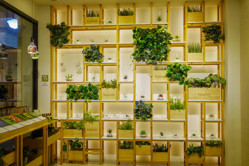 台中草悟道住宿 綠宿行旅Green Hotel 環保旅店榮獲三星級 LED心之光牆放煙火親子互動更有趣28.jpg