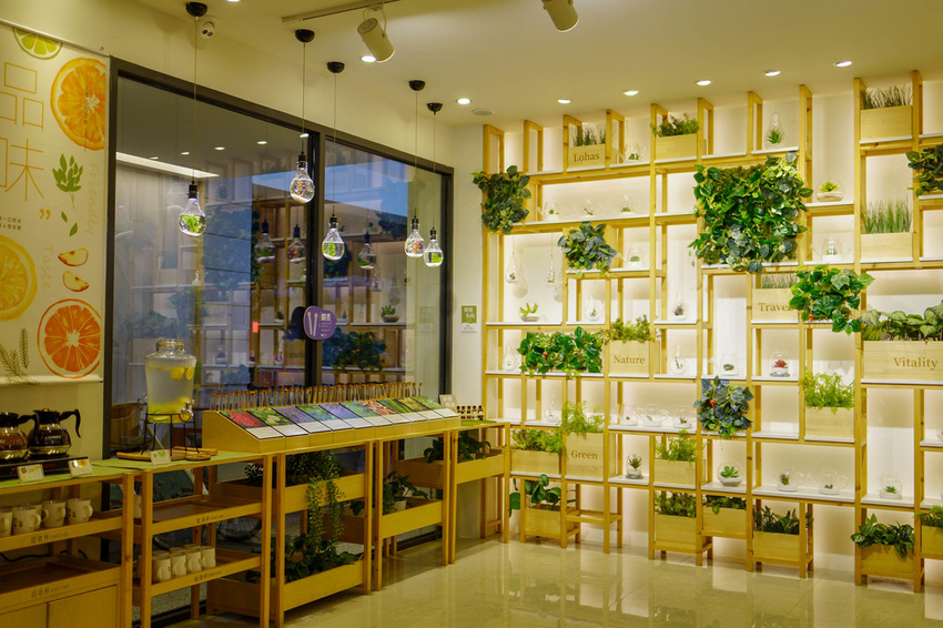 台中草悟道住宿 綠宿行旅Green Hotel 環保旅店榮獲三星級 LED心之光牆放煙火親子互動更有趣19.jpg