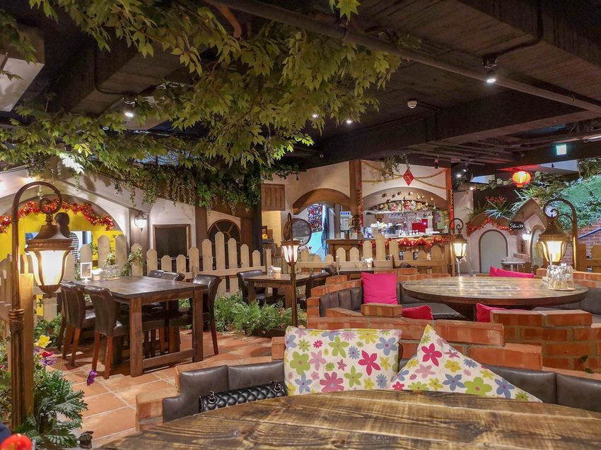 台中草悟道住宿 綠宿行旅Green Hotel 環保旅店榮獲三星級 LED心之光牆放煙火親子互動更有趣68.jpg