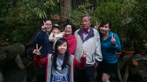 溪頭教育中心：南投溪頭~臺大實驗林溪頭教育中心~螢火蟲一閃一閃亮晶晶~