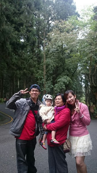 溪頭教育中心：南投溪頭~臺大實驗林溪頭教育中心~螢火蟲一閃一閃亮晶晶~