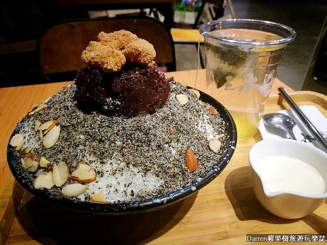 『桃園冰店』三水洞韓國雪冰★桃園新開重現韓劇裡的雪冰店/韓國甜點/麻糬吐司飲品 - Darren蘋果樹旅遊玩樂誌