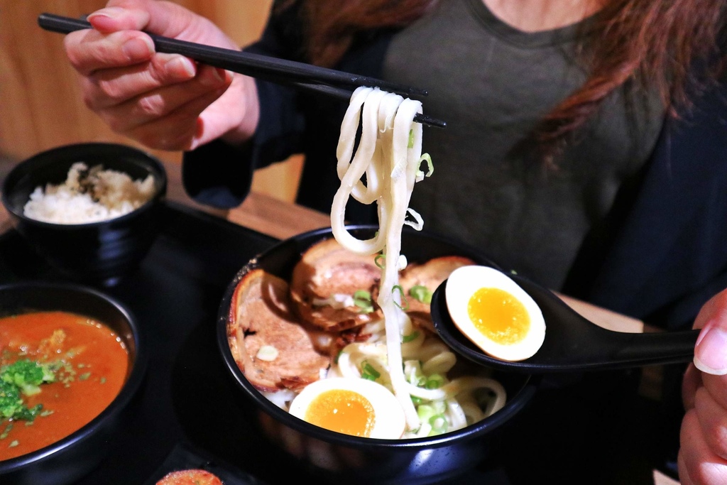 門司燒きカレー 桃園藝文店