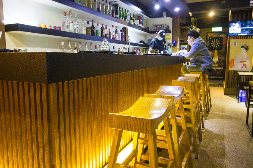 【台北美食】東區串燒吃到飽｜東區日式居酒屋｜串燒殿～499元日式串燒吃到飽，好友聚餐、平價美味CP值高