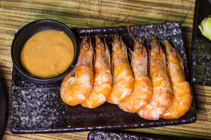 【台北美食】東區串燒吃到飽｜東區日式居酒屋｜串燒殿～499元日式串燒吃到飽，好友聚餐、平價美味CP值高