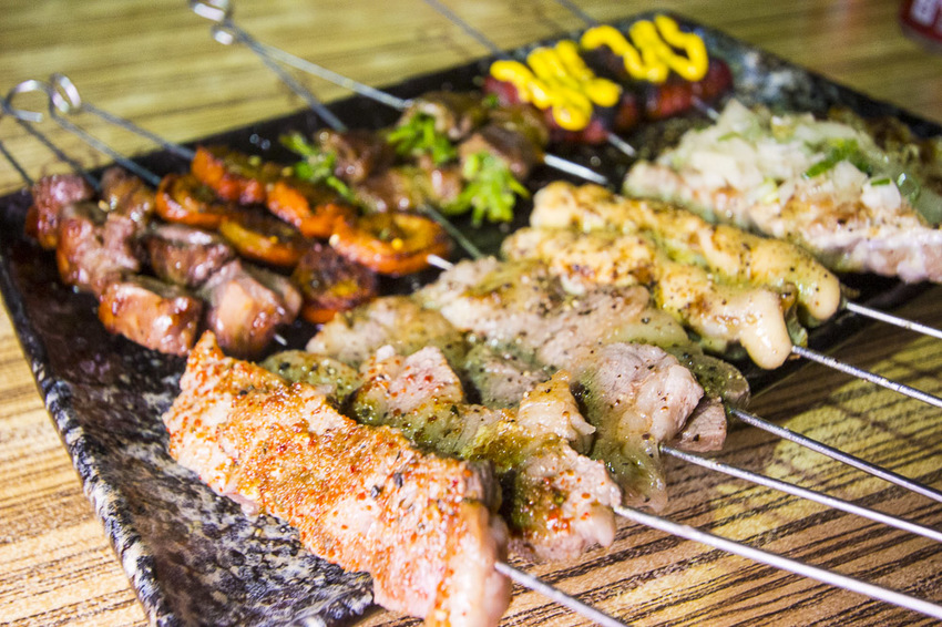 【台北美食】東區串燒吃到飽｜東區日式居酒屋｜串燒殿～499元日式串燒吃到飽，好友聚餐、平價美味CP值高