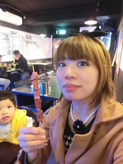 9%酒趴串燒Bar：位於板橋江子翠站的運動主題酒吧-9％酒趴旋轉串燒酒吧~烤肉飯配酒超香超下飯~讓人贊不絕口喔!