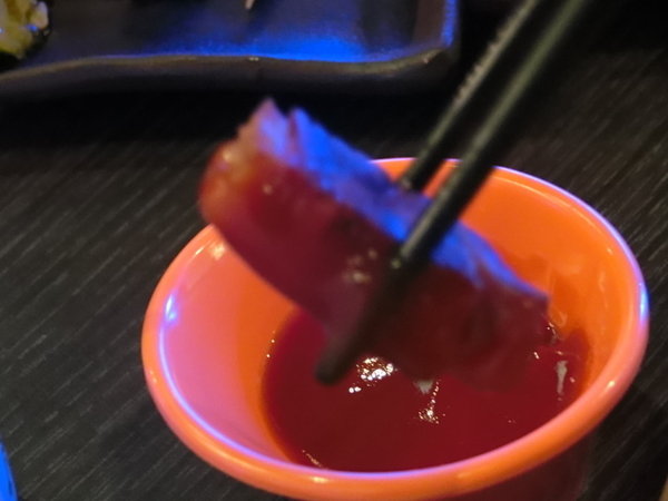 9%酒趴串燒Bar：位於板橋江子翠站的運動主題酒吧-9％酒趴旋轉串燒酒吧~烤肉飯配酒超香超下飯~讓人贊不絕口喔!