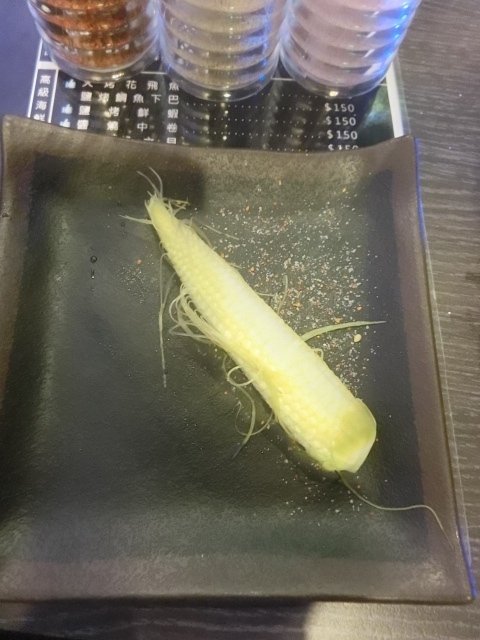 9%酒趴串燒Bar：位於板橋江子翠站的運動主題酒吧-9％酒趴旋轉串燒酒吧~烤肉飯配酒超香超下飯~讓人贊不絕口喔!