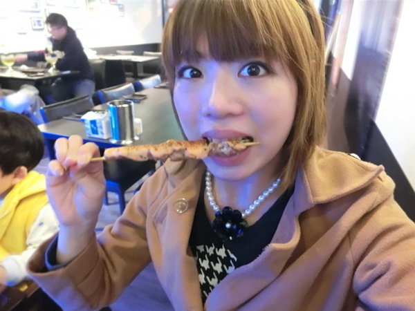 9%酒趴串燒Bar：位於板橋江子翠站的運動主題酒吧-9％酒趴旋轉串燒酒吧~烤肉飯配酒超香超下飯~讓人贊不絕口喔!