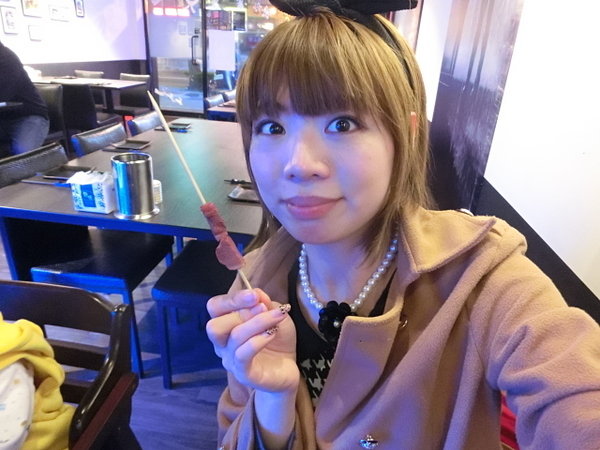 9%酒趴串燒Bar：位於板橋江子翠站的運動主題酒吧-9％酒趴旋轉串燒酒吧~烤肉飯配酒超香超下飯~讓人贊不絕口喔!