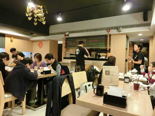 LA PASTA義大利麵屋(天母店):【天母美食、天母義大利麵推薦】LA PASTA義麵屋(天母店)~身為天母人不可不知道的一家店,更是嗜吃平價美食老饕們的最愛!