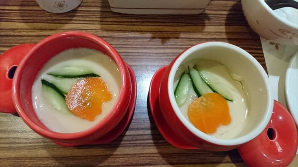 Hello Kitty Shabu Shabu：台北~Hello Kitty Shabu Shabu(忠孝店)~Hello Kitty主題餐廳~夢幻粉紅教主敲口愛~凱蒂貓無所不在超好拍~