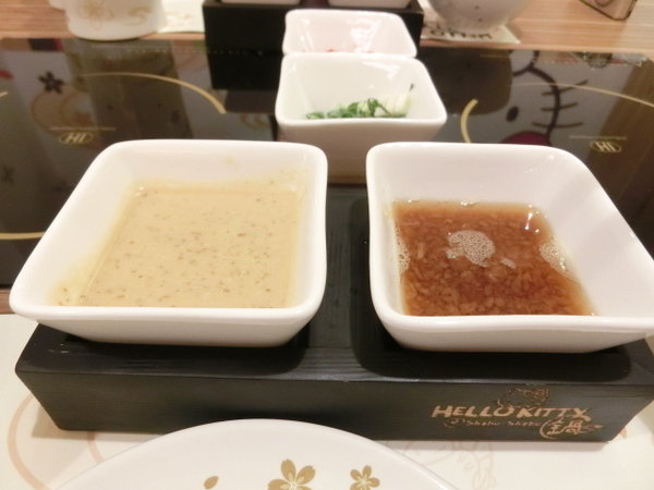 Hello Kitty Shabu Shabu：【台北市忠孝東路4段216巷東區人氣火鍋】Hello Kitty Shabu Shabu和風小火鍋~是Kitty迷的粉絲們絕對一定要來試試!