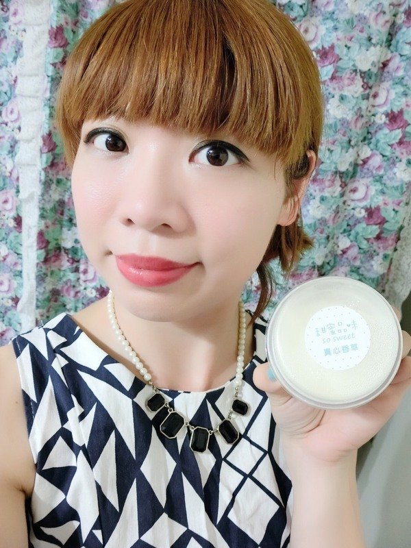 甜蜜品味 so sweet：“甜蜜品味-布丁奶酪”吃了清涼又消暑還有戀愛般的好心情~"黃金光芒"及"真心香草"是噹噹媽的最愛喔!