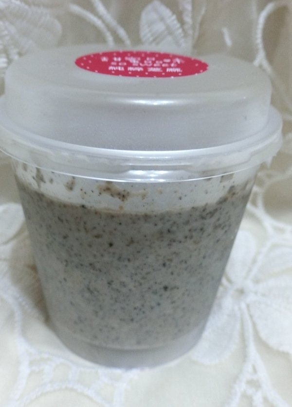 甜蜜品味 so sweet：“甜蜜品味-布丁奶酪”吃了清涼又消暑還有戀愛般的好心情~"黃金光芒"及"真心香草"是噹噹媽的最愛喔!