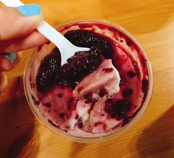 甜蜜品味 so sweet：“甜蜜品味-布丁奶酪”吃了清涼又消暑還有戀愛般的好心情~"黃金光芒"及"真心香草"是噹噹媽的最愛喔!