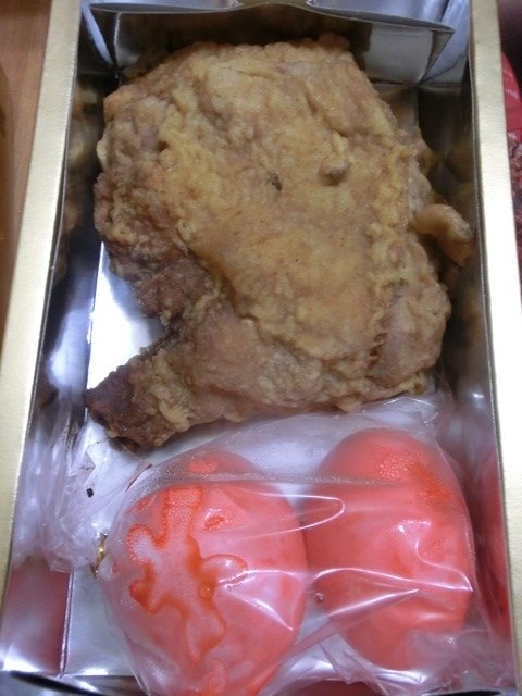 天子油飯:有小朋友即將滿月了嗎?要吃就吃最好的天子油飯!料好實在誠實用心一定要支持喔!