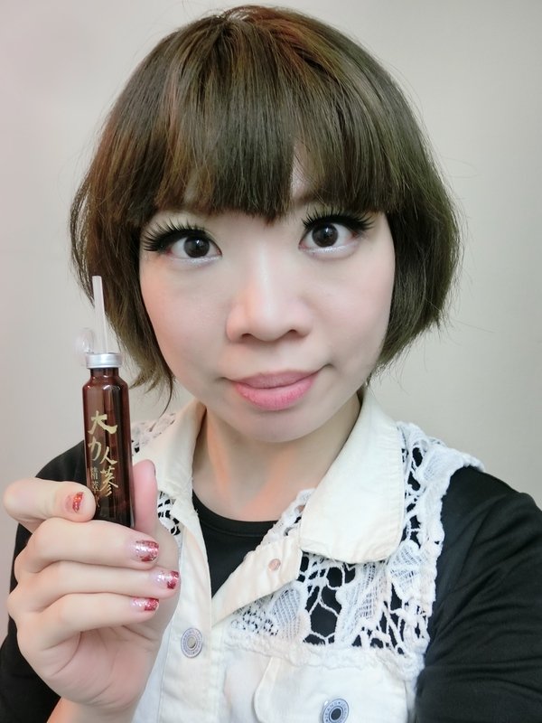 原酵食品朕殿之寶大力人蔘精萃飲禮盒:原酵食品的「朕殿之寶大力人蔘精萃飲」~天然黑牛蒡超濃縮飲~是上班族及考試族群的最愛~給你精力充沛的每一天喔!