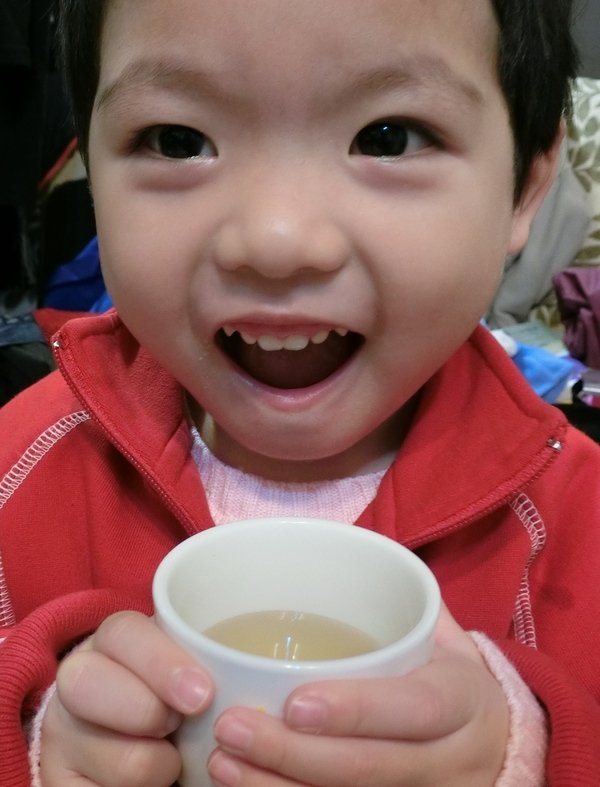 原酵食品朕品黑牛蒡養生茶:原酵食品的「朕品黑牛蒡養生茶」~天然有機好喝且無咖啡因~老人小孩孕婦都可喝~每天給你滿滿的活力泉源喔!