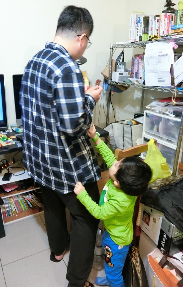 【唯力香食品】肉鬆肉乾專賣店:【網購人氣美食-唯力香】唯力香食品有限公司榮獲國家優良商品金牌獎~吃素的朋友有福了~還沒吃過他們家麻辣素肉乾的朋友還不快來試試!