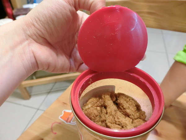 【唯力香食品】肉鬆肉乾專賣店:【網購人氣美食-唯力香】唯力香食品有限公司榮獲國家優良商品金牌獎~肉質鮮美超好吃~還沒吃過他們家蜜汁豬肉乾及豬肉鬆的朋友還不快來試試!