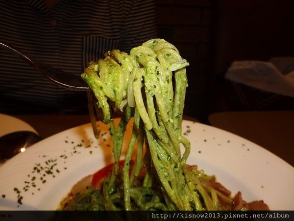披薩坊9-青醬義大利麵.JPG