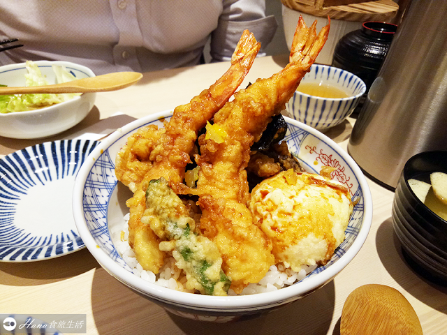 【台北中山】日本橋 浜町天丼專賣店 | 捷運中山站美食 新開幕日式天丼 過癮酥脆炸海鮮 大推解膩醃漬蘿蔔 米飯Q勁十足