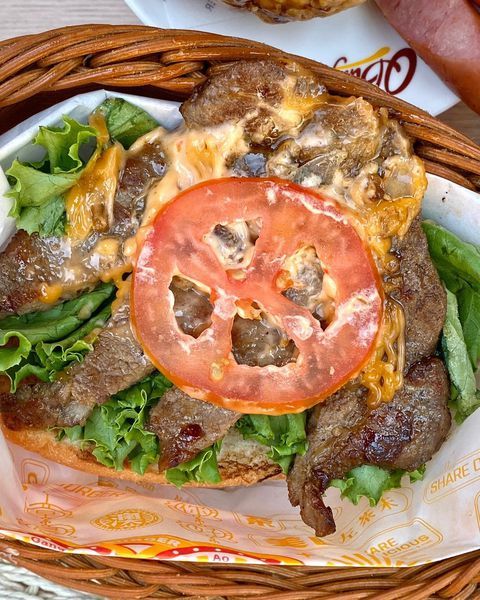 【Q Burger】新潮連鎖早餐店|港澳美食季