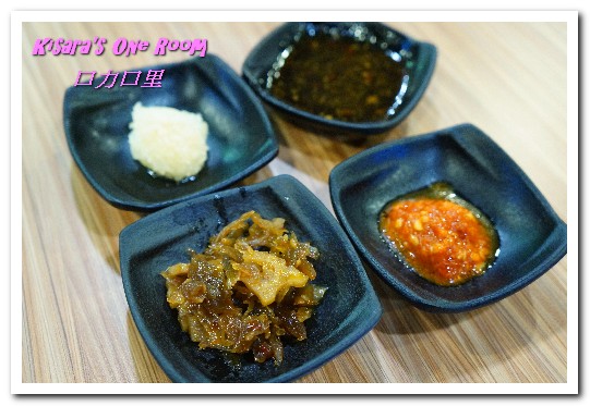 台中南區 愛買美食【口力口里~迷人咖哩燒飯~】:台中南區/愛買美食.熱呼呼令人開心不已的咖哩燒飯──口力口里