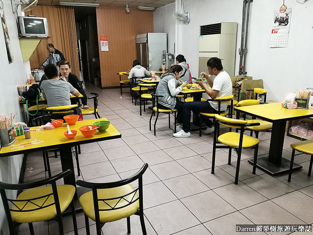 『桃園八德便當店』大湳焢肉大王★廣豐新天地斜對面排隊人氣便當店/排骨飯價格便宜高CP便當