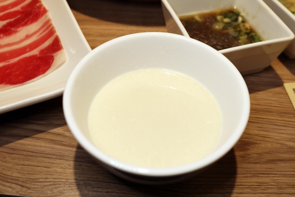 行天宮火鍋/不吃猴原味湯鍋