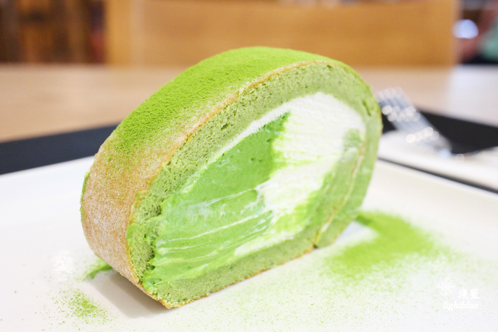 [ 忠孝復興站美食 ] 淺藍 × Matcha one忠孝店～忠孝店限定二年坂抹茶慕斯、抹茶格子鬆餅