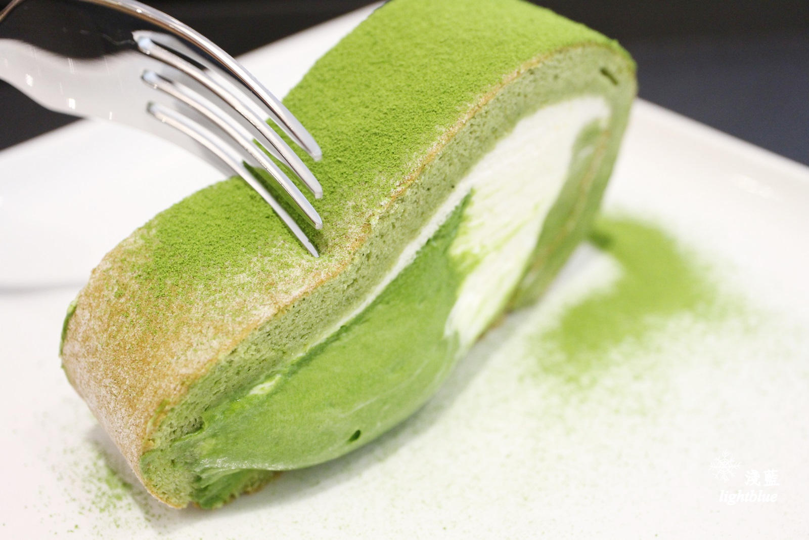 [ 忠孝復興站美食 ] 淺藍 × Matcha one忠孝店～忠孝店限定二年坂抹茶慕斯、抹茶格子鬆餅