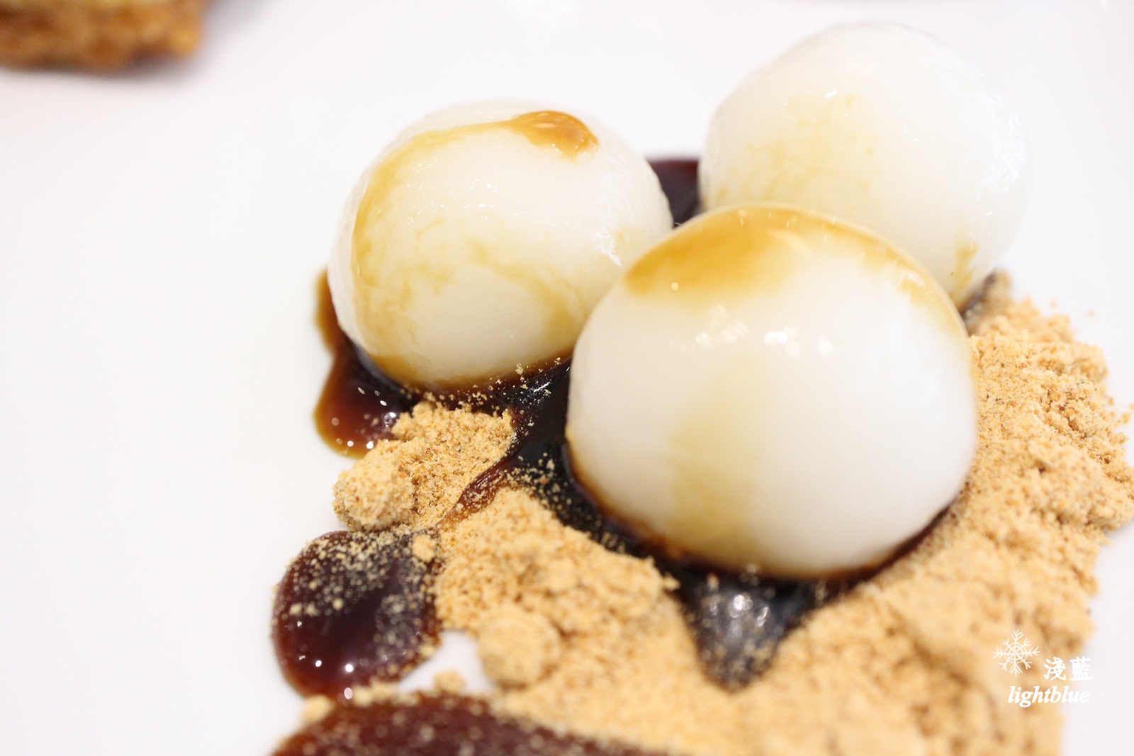 [ 忠孝復興站美食 ] 淺藍 × Matcha one忠孝店～忠孝店限定二年坂抹茶慕斯、抹茶格子鬆餅